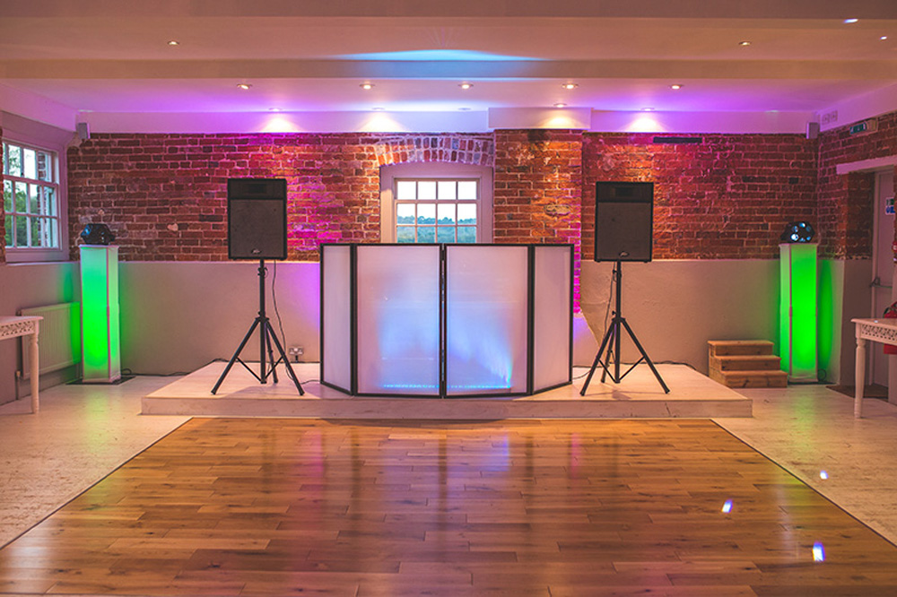 Sopley Mill Weddings, Disco, Review, We Perform 2